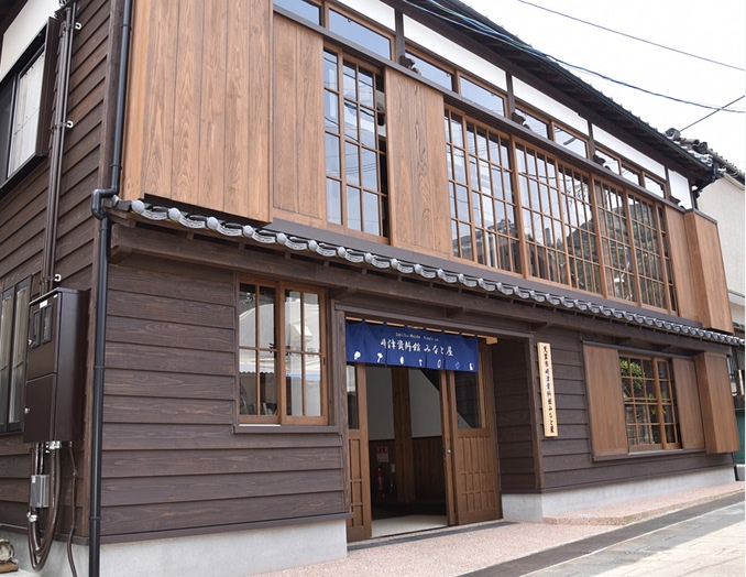 写真：﨑津資料館みなと屋