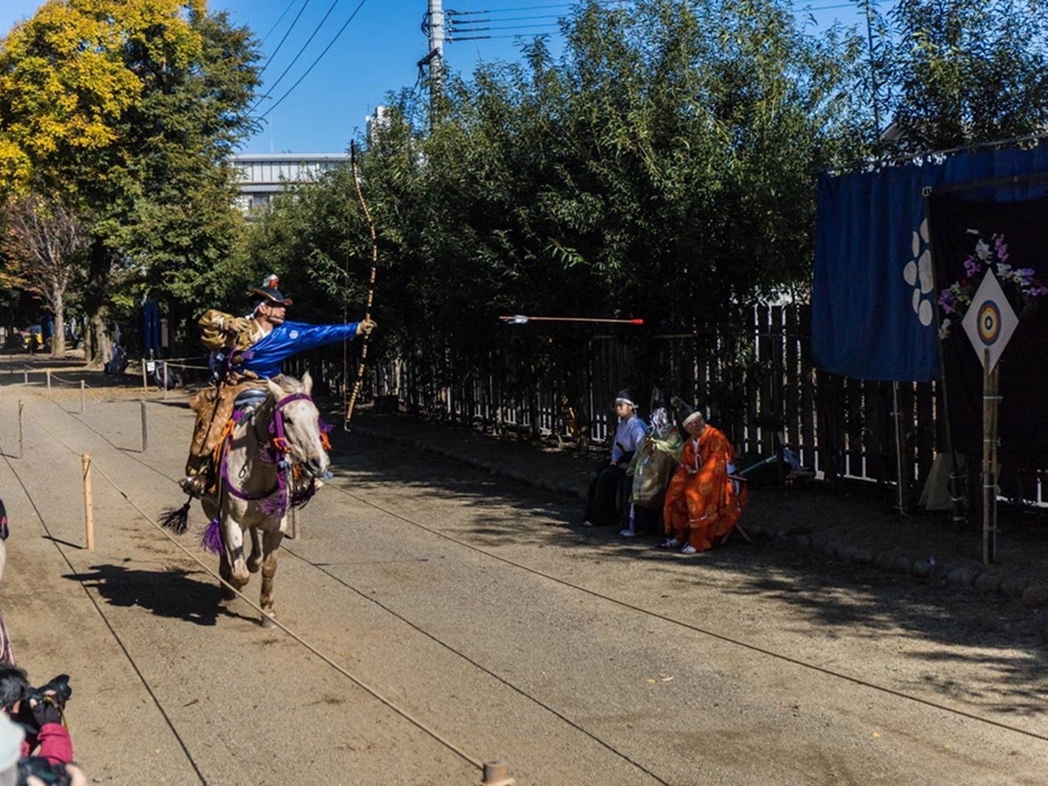 写真：武田流騎射流鏑馬