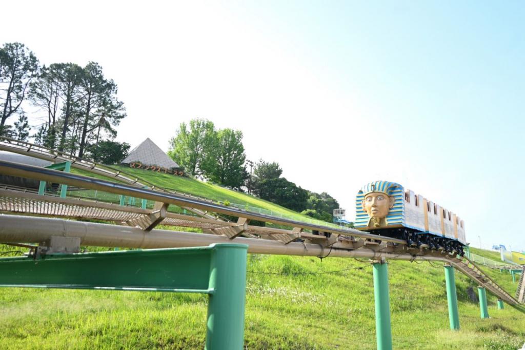 写真:「スフィンクスコースター」