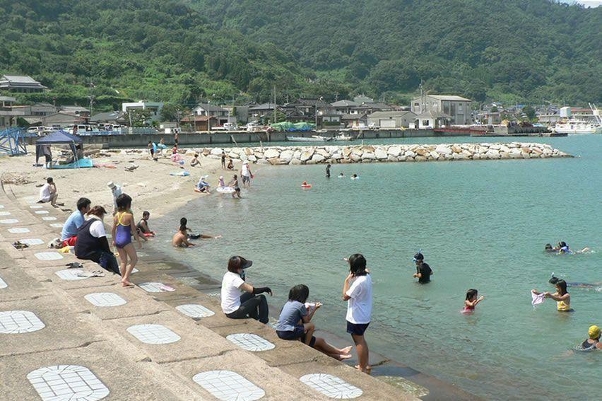 写真：高戸海水浴場