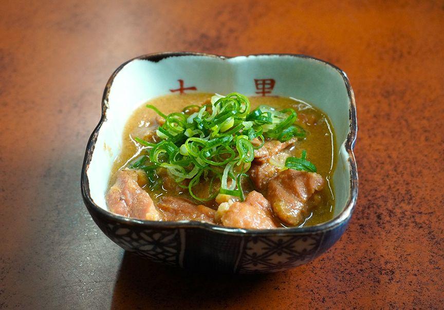 写真：ホルモン煮込み