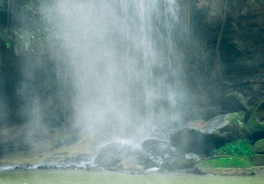 画像:水しぶきや水煙