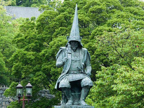加藤清正公像 | 観光スポット | 九州旅ネット
