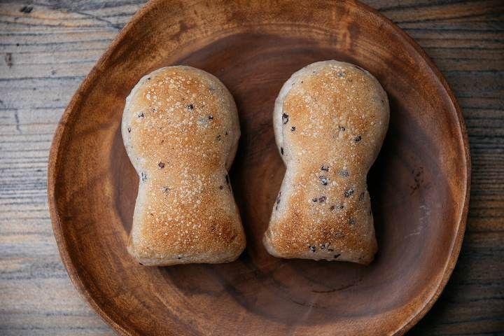 写真：古墳の形のあんパン
