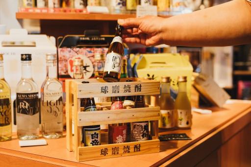 写真：小さなサイズのお酒の瓶