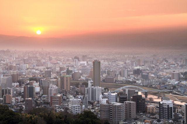 花岡山からの朝日画像