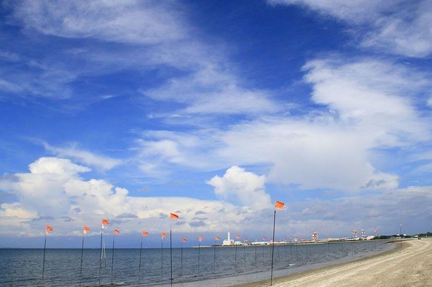 写真:鍋松原海水浴場