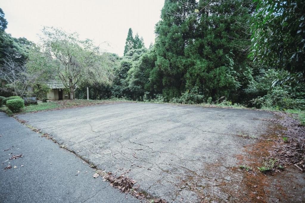 写真：駐車場