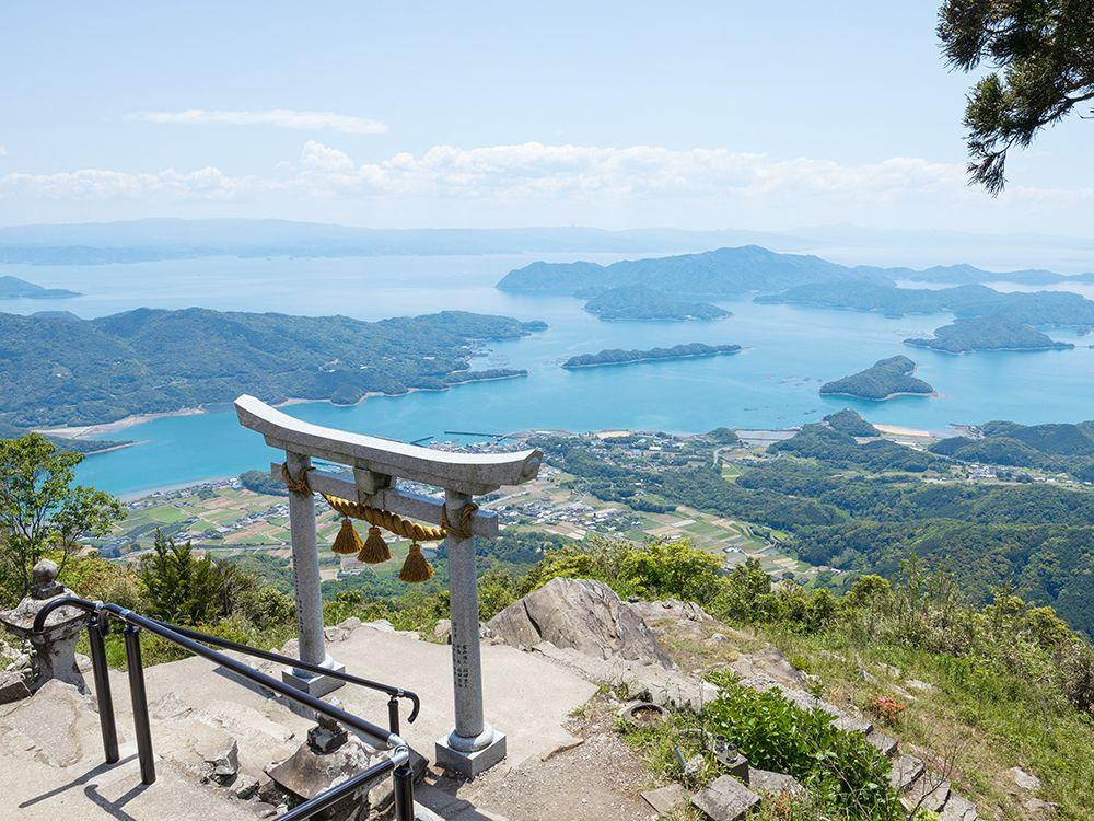 倉岳神社の鳥居の画像