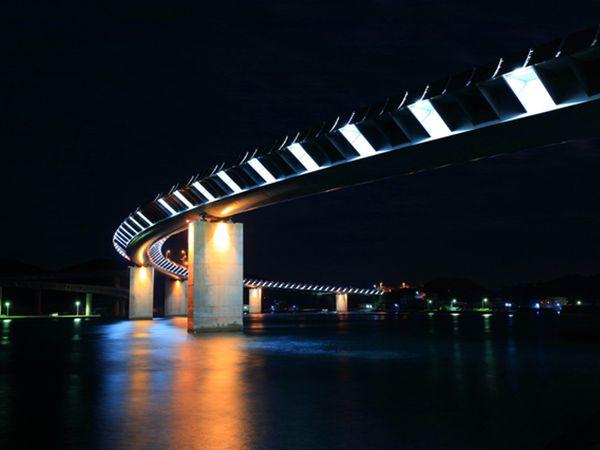 牛深ハイヤ大橋の画像