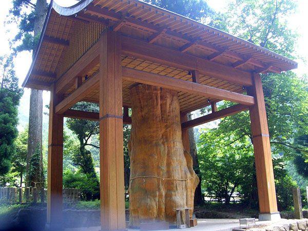 神社 旧呉市の総氏神 亀山神社公式ホームページ