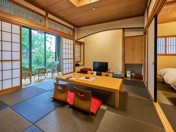 離れの庭の写真