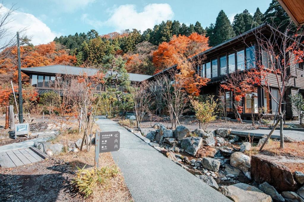 写真：敷地内にある湯治宿