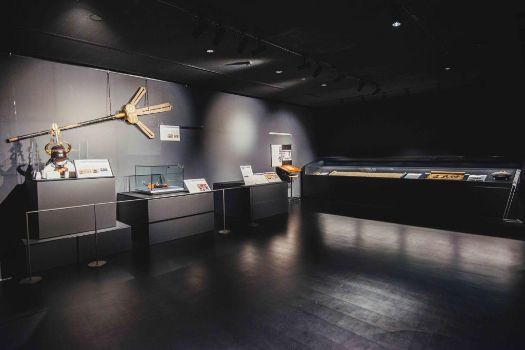 写真：2階のお宝ギャラリー