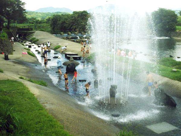 鍋田水遊び公園 九州への旅行や観光情報は九州旅ネット