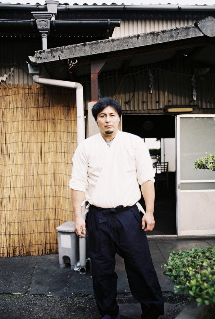 M. Kanemitsu Kimura, forgeron de sabres