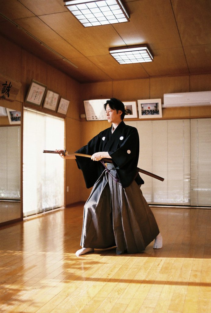 M. Mitsumasa Ota, maître d'iaido