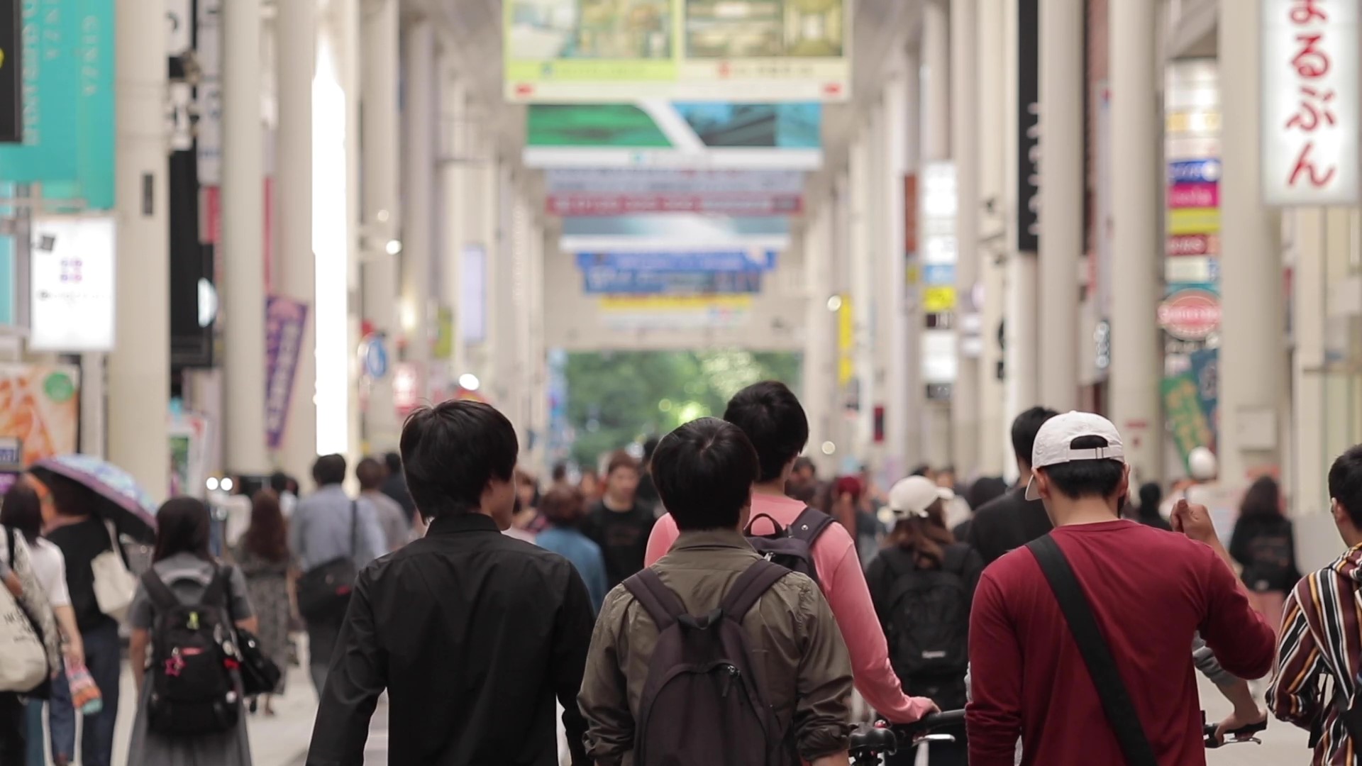 Kumamoto streetscape – old and new coexisting