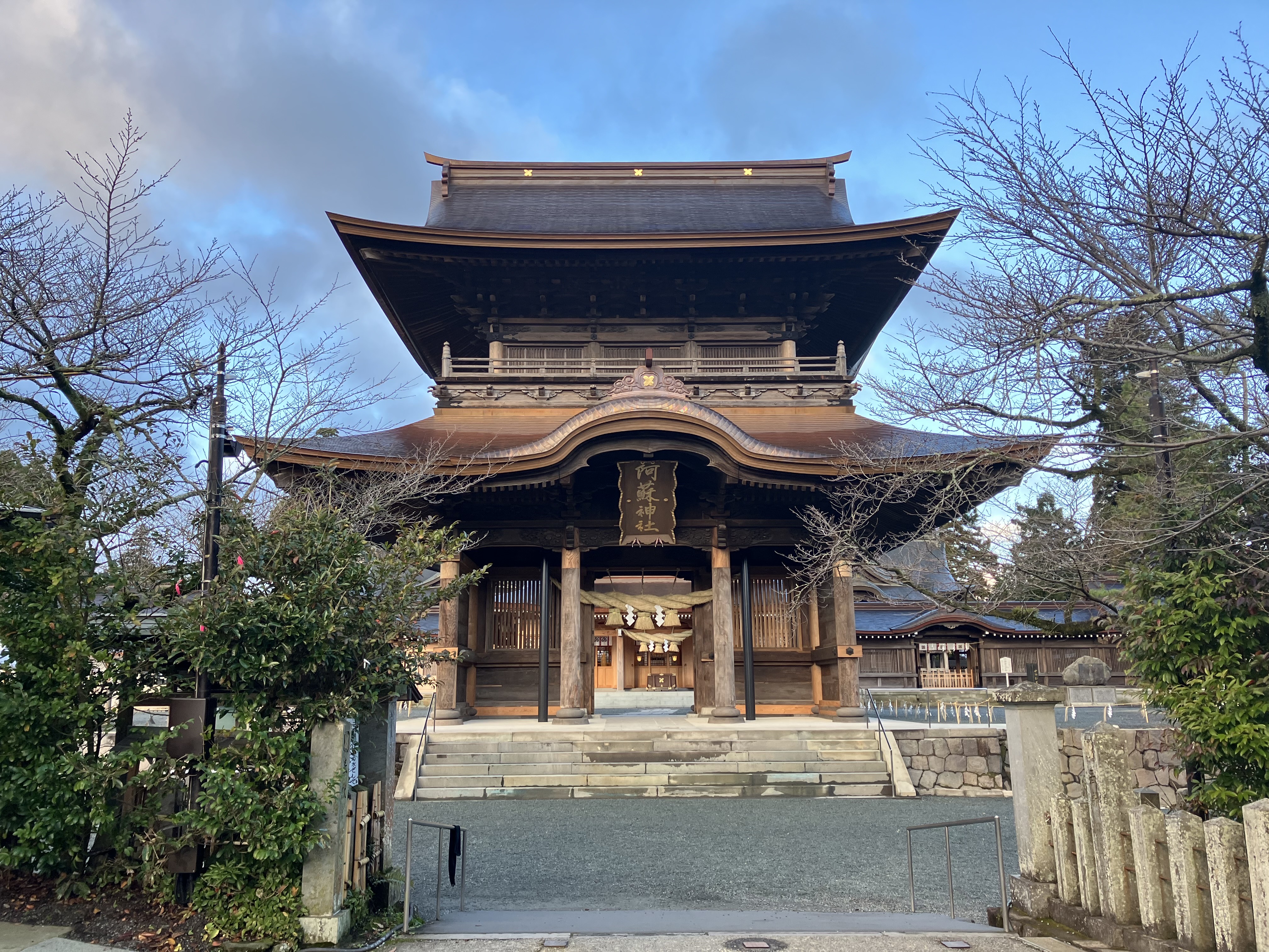 Aso Shrine romon tower gate after restoration