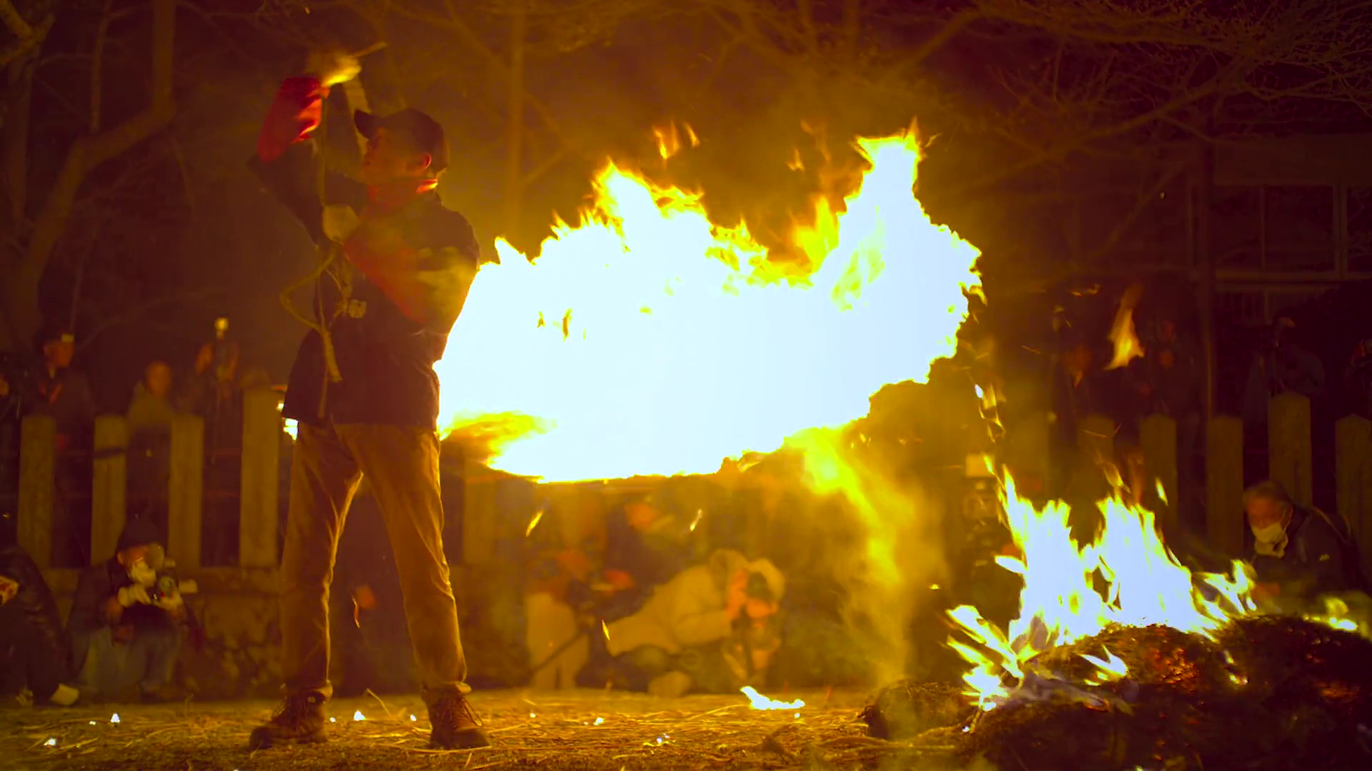 Tatsukuri fire-waving ritual at Aso Shrine