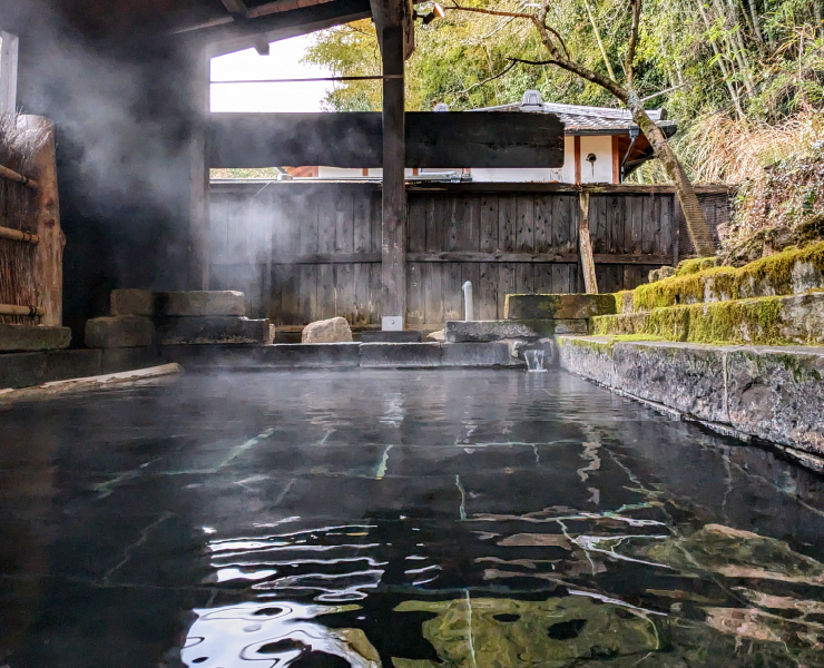 山懐の宿  一木一草（いちぼくいっそう）