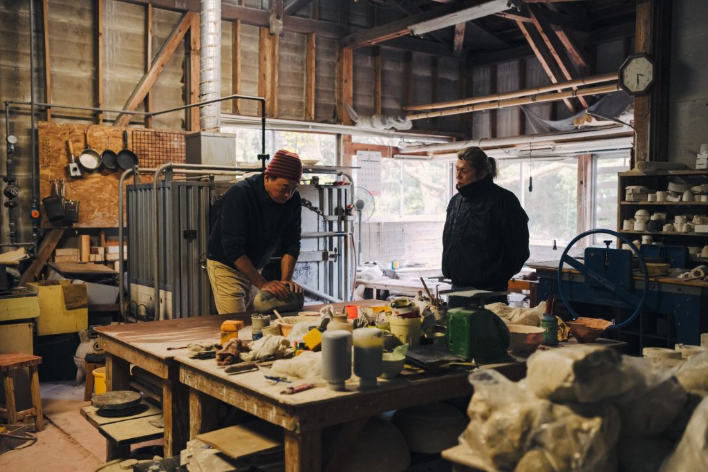 許斐さんと作陶