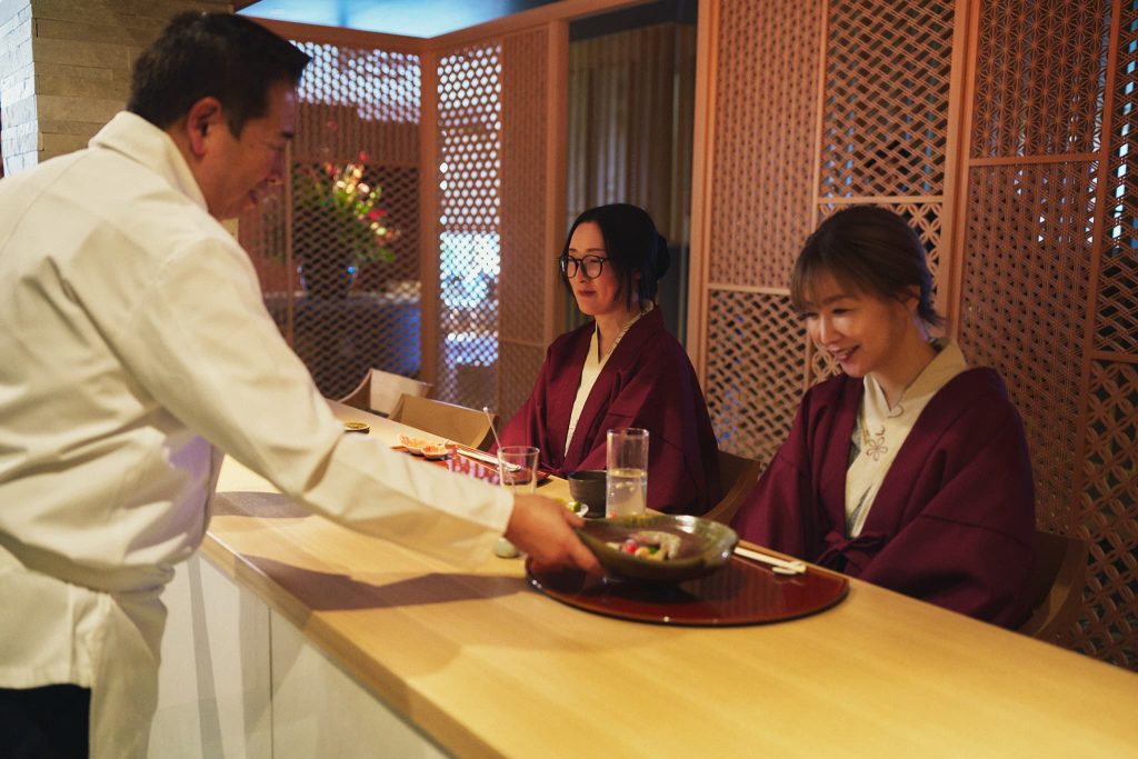 食材について語る川野さん